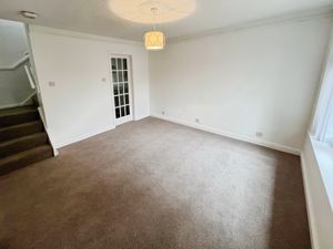 Lounge- click for photo gallery